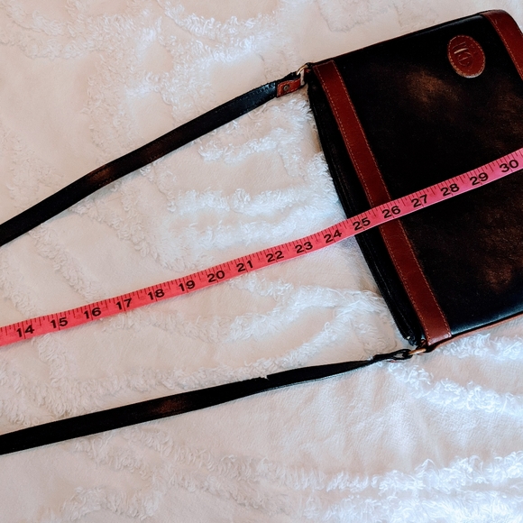 Vintage CM 1966 Genuine Italian Leather Adjustable Crossbody Bag - Picture 10 of 10